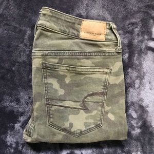 American Eagle Super Stretch Camo Jean